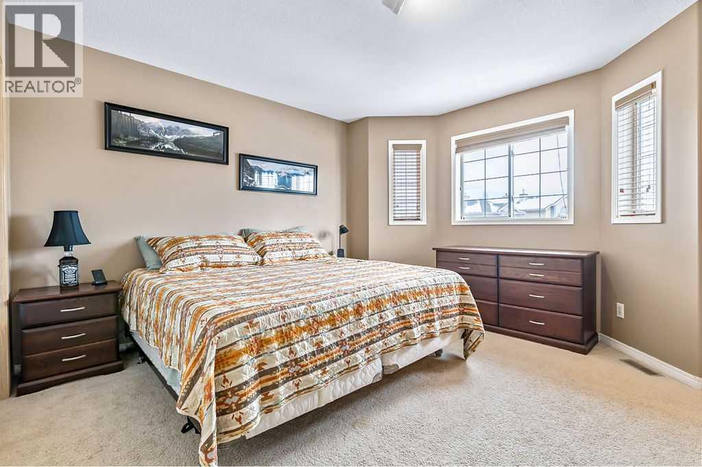 Single Family House for Sale in  Chaparral Ridge Way SE Chaparral Calgary 