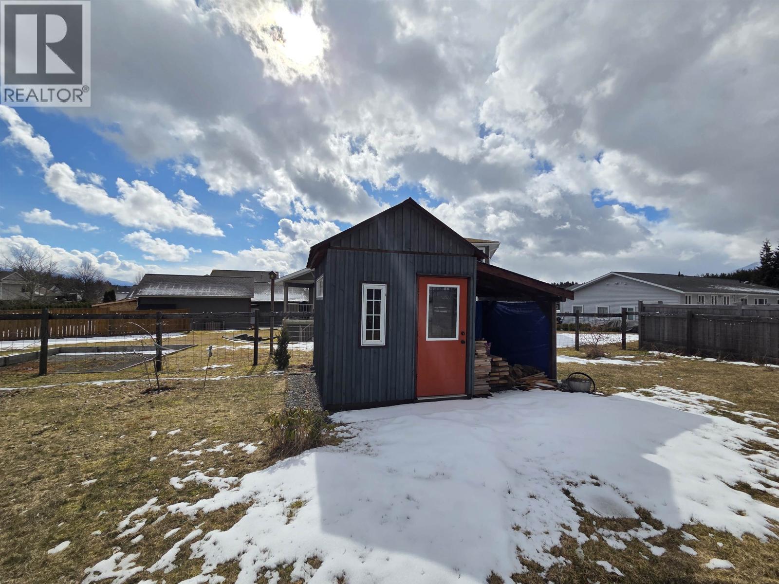 5105 JOLLIFFE Avenue, Terrace