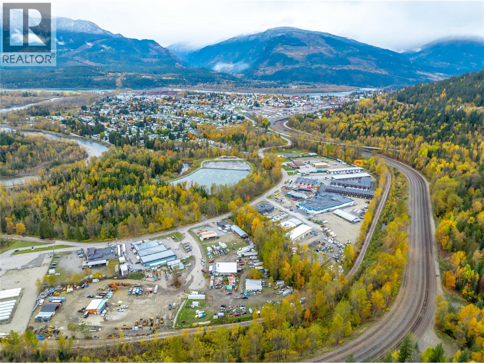 96 Macpherson Street, Revelstoke