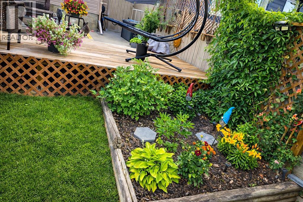 Single Family House for Sale in  Hidden Valley Crescent NW Hidden Valley Calgary 