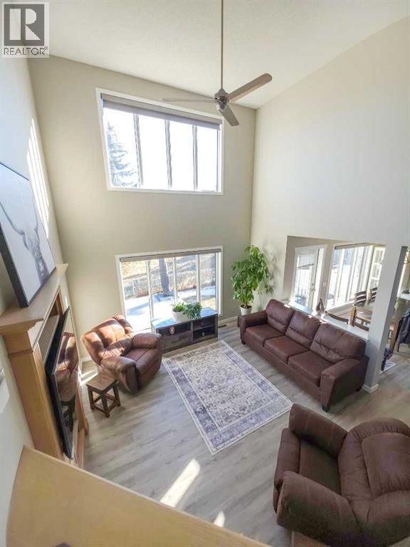 Single Family House for Sale in  Hidden Valley Crescent NW Hidden Valley Calgary 