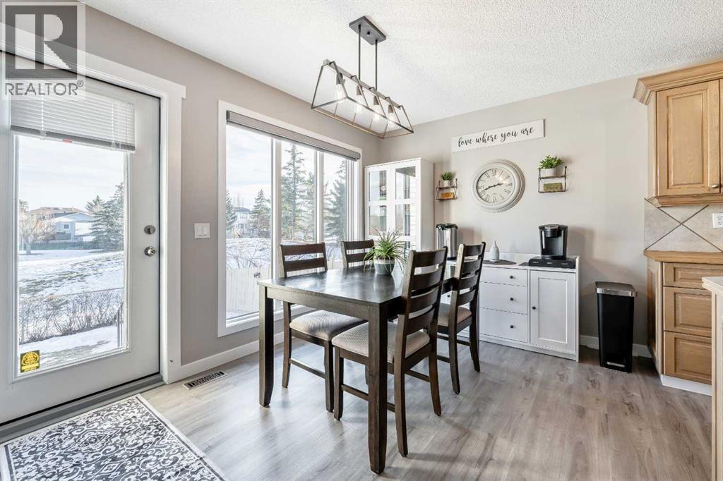 Single Family House for Sale in  Hidden Valley Crescent NW Hidden Valley Calgary 