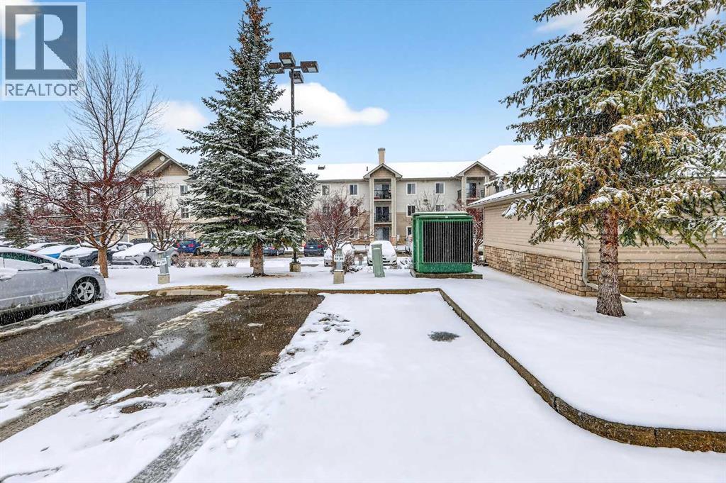 Single Family House for Sale in   eversyde Avenue SW Evergreen Calgary 