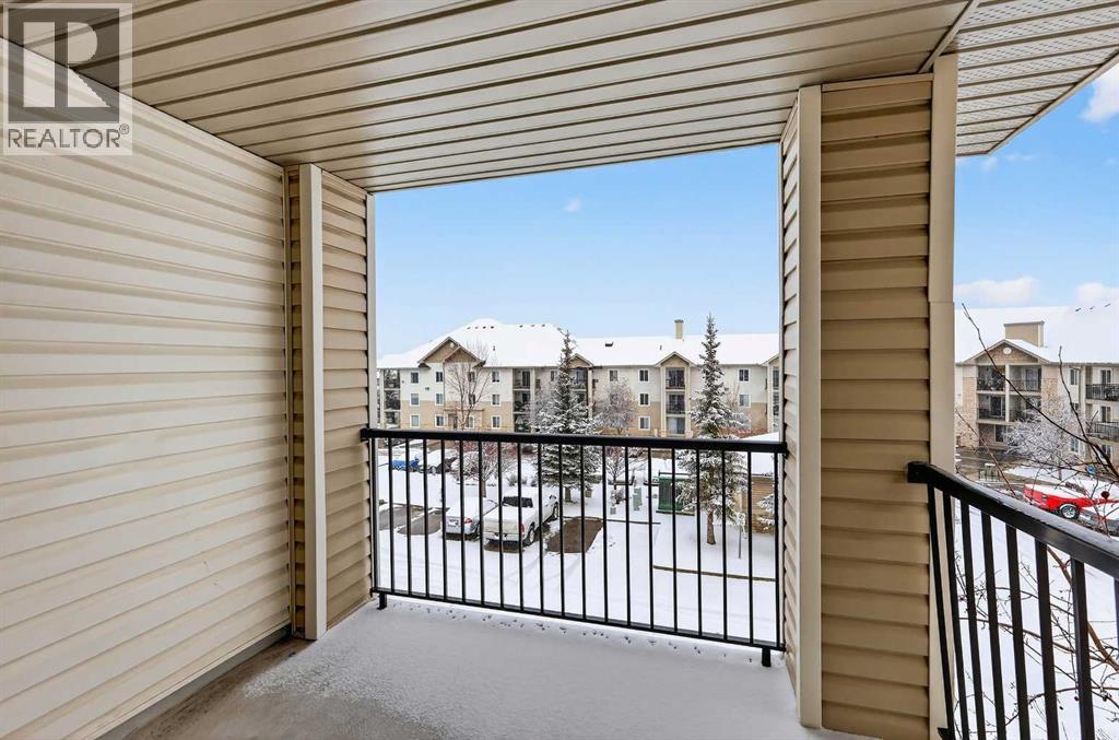 Single Family House for Sale in   eversyde Avenue SW Evergreen Calgary 