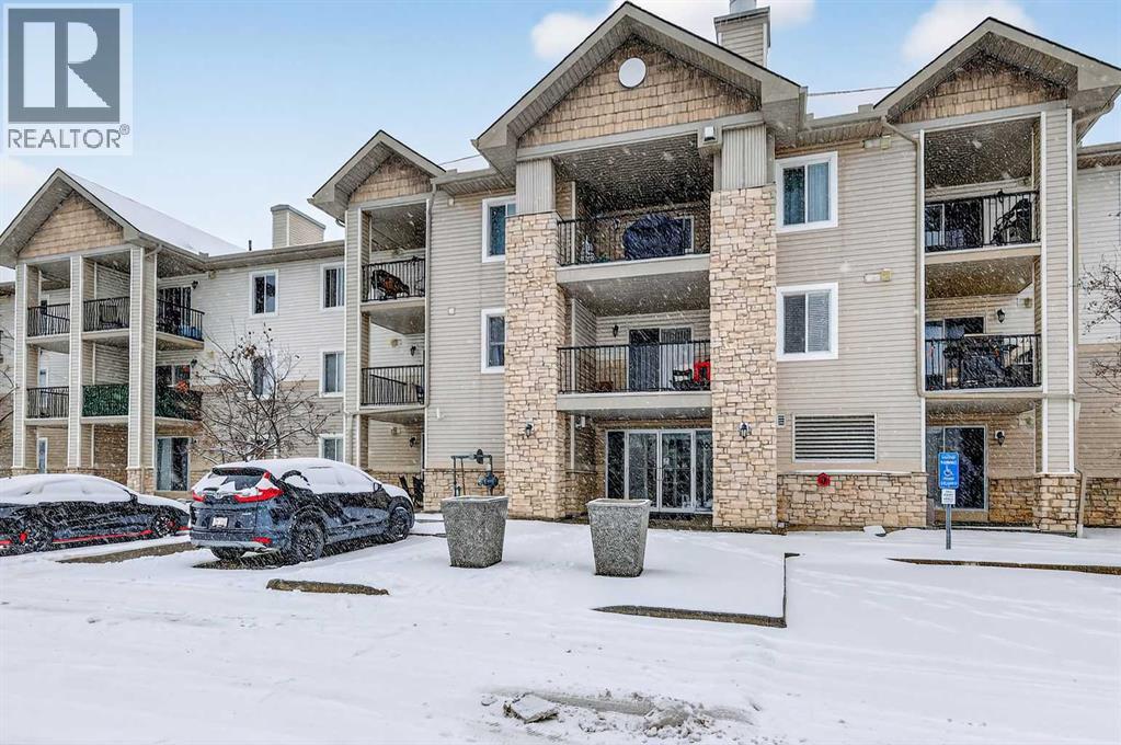 Single Family House for Sale in   eversyde Avenue SW Evergreen Calgary 