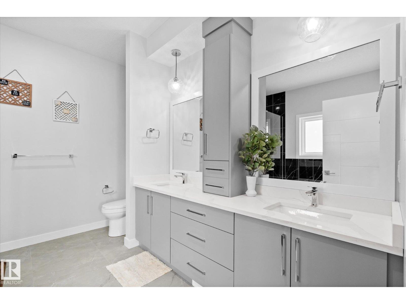 82 MEADOWLAND WY - 31