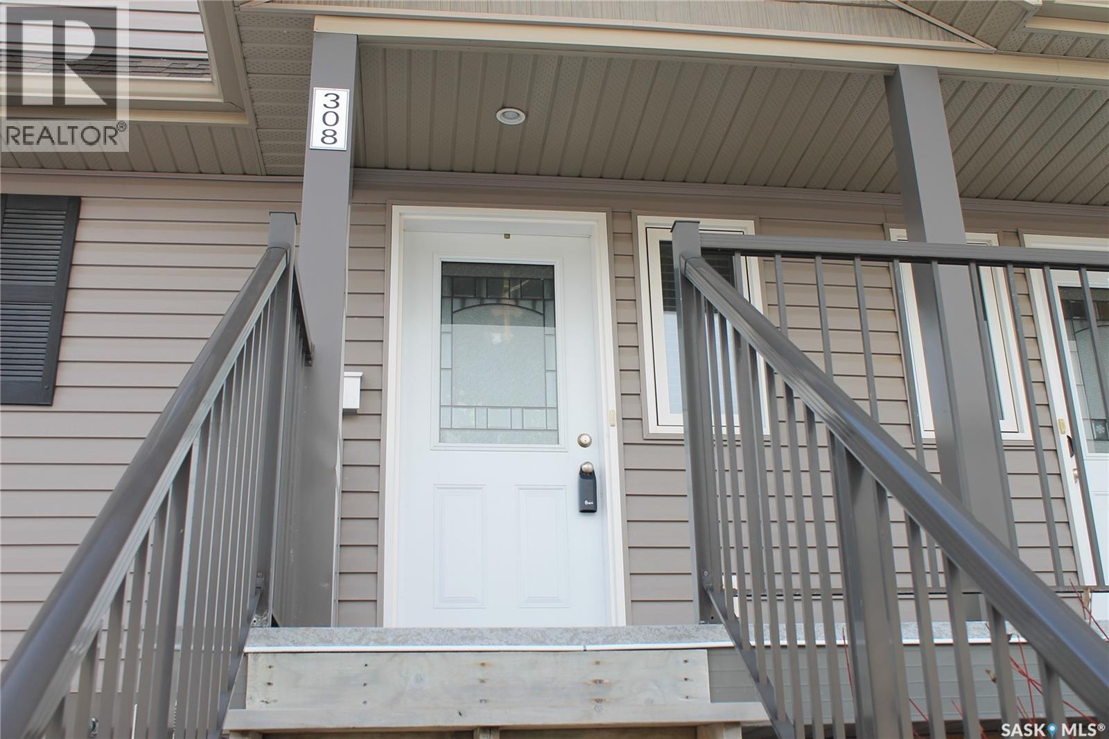 Single Family House 2 Level for Sale in   Dalgleish LINK Saskatoon 