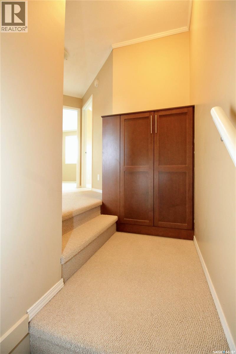 Single Family House 2 Level for Sale in   Dalgleish LINK Saskatoon 