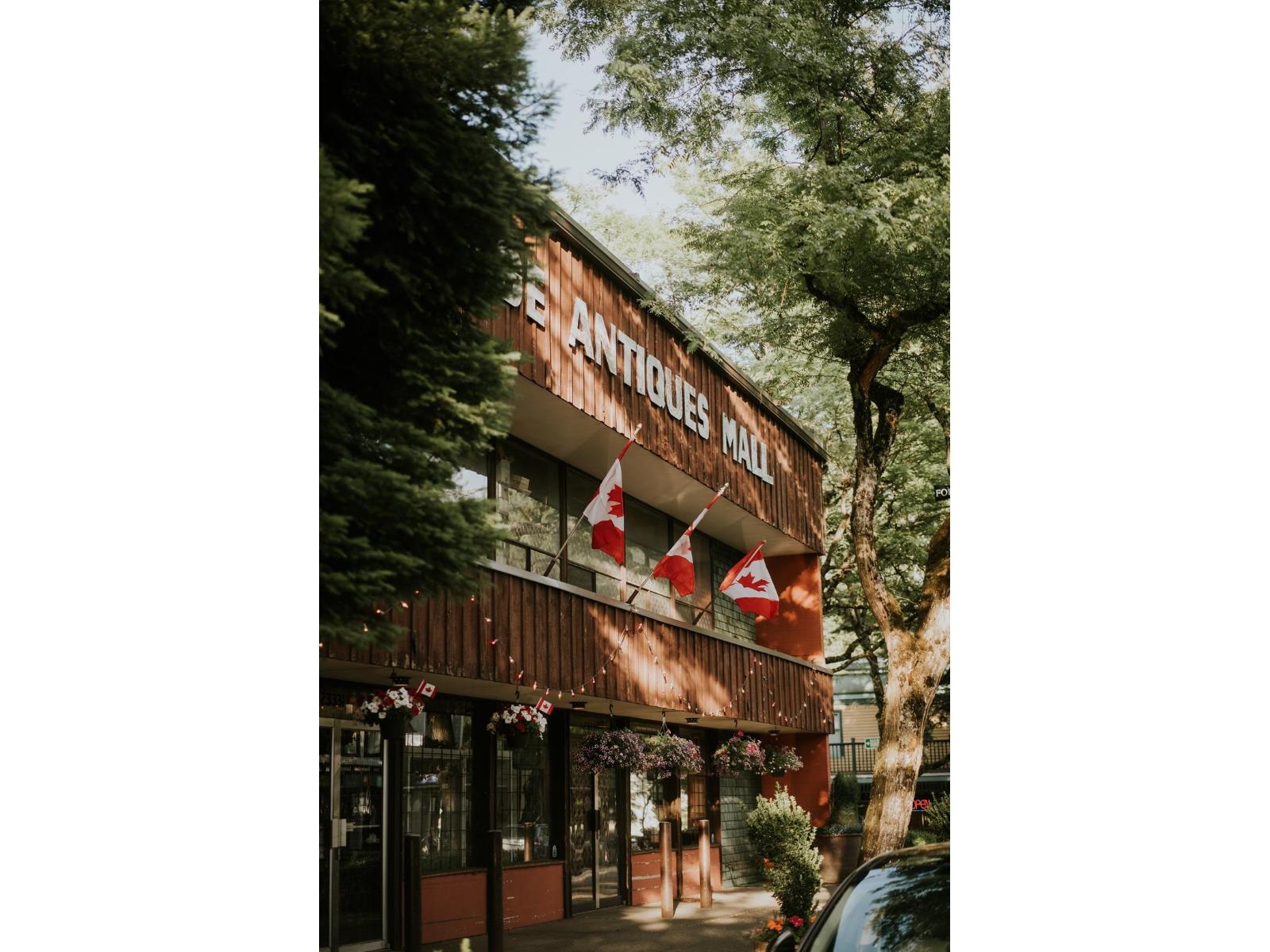 LT.2 ROYAL STREET, Langley