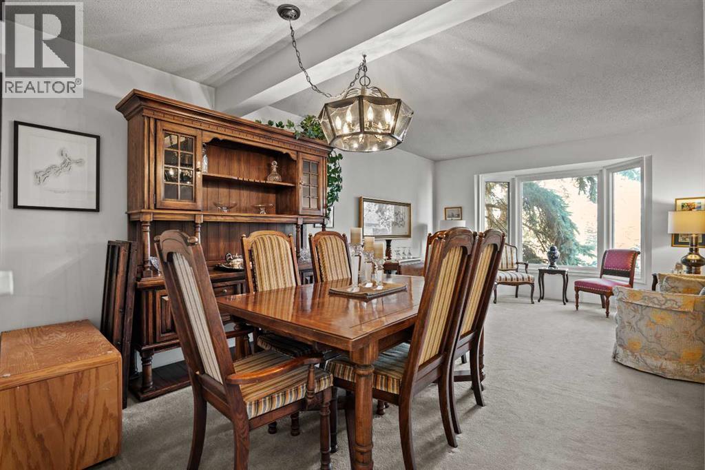 Single Family House for Sale in   Palliser Drive SW Oakridge Calgary 