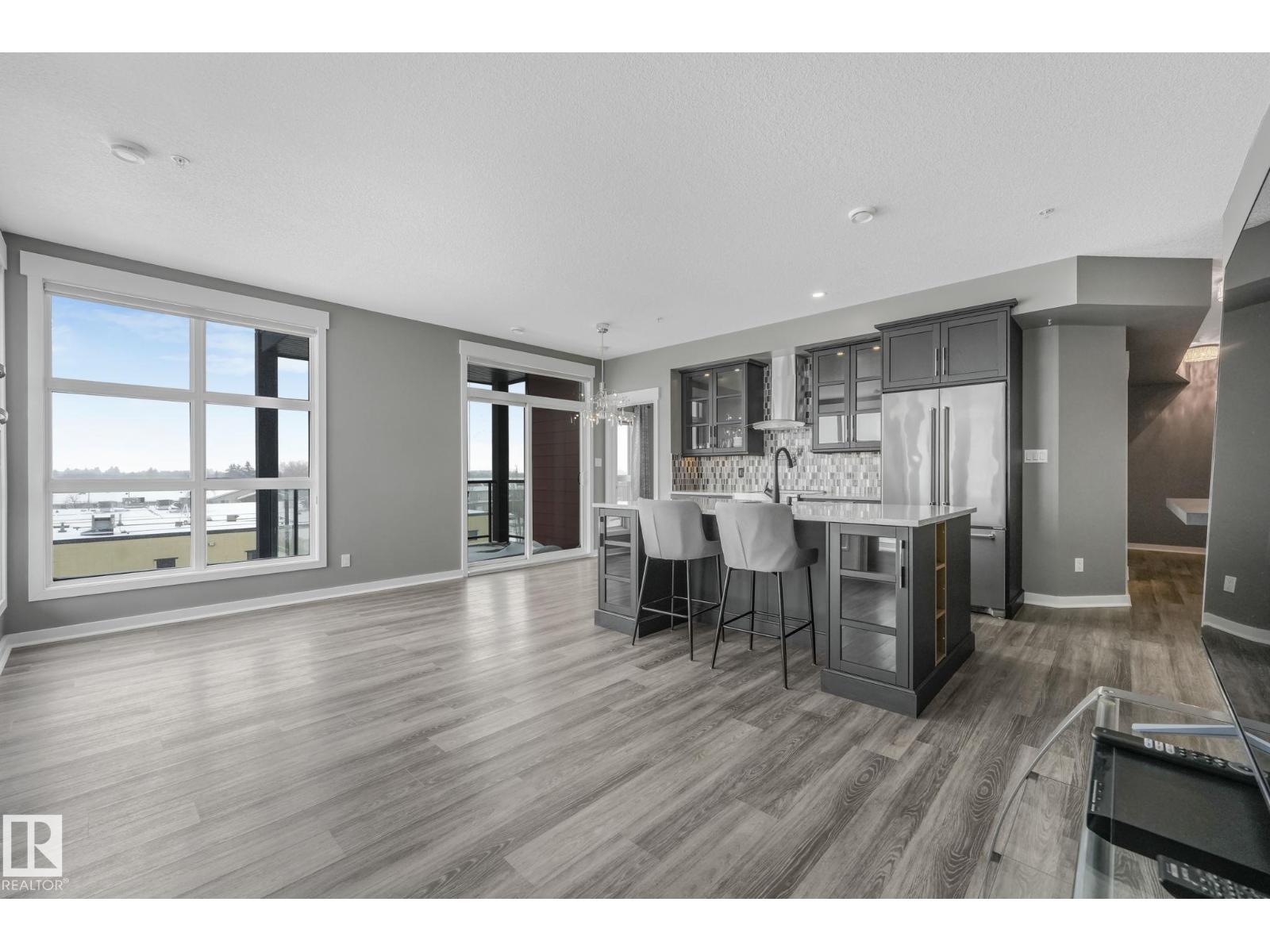 #412 10518 113 ST NW, Edmonton