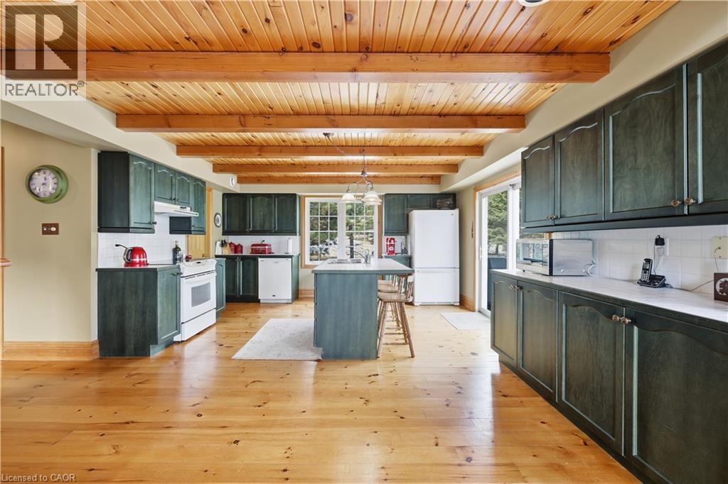 22 LLOYD'S TRAVERSE Crescent - 10