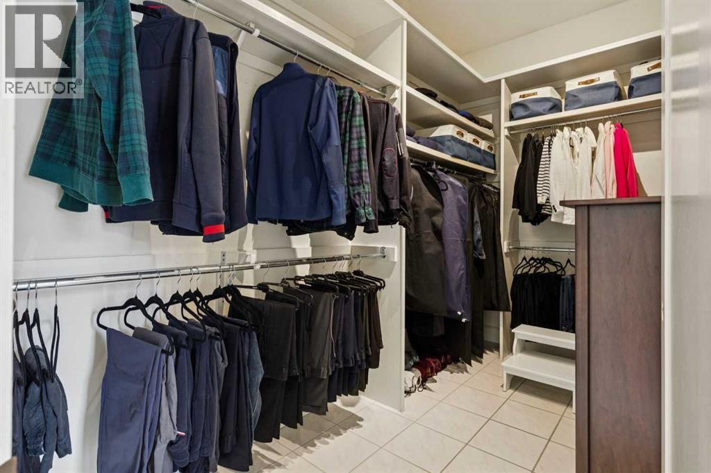 Single Family House for Sale in   Street SW Upper Mount Royal Calgary 