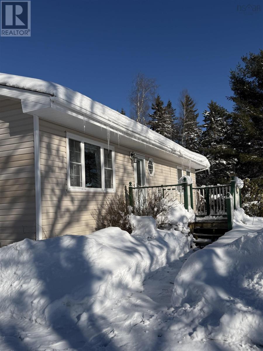 Property 21 of 34 of 1045 336 Highway