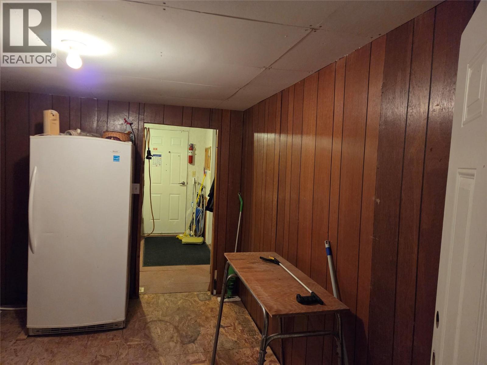 #15 1498 MAIN STREET - 9