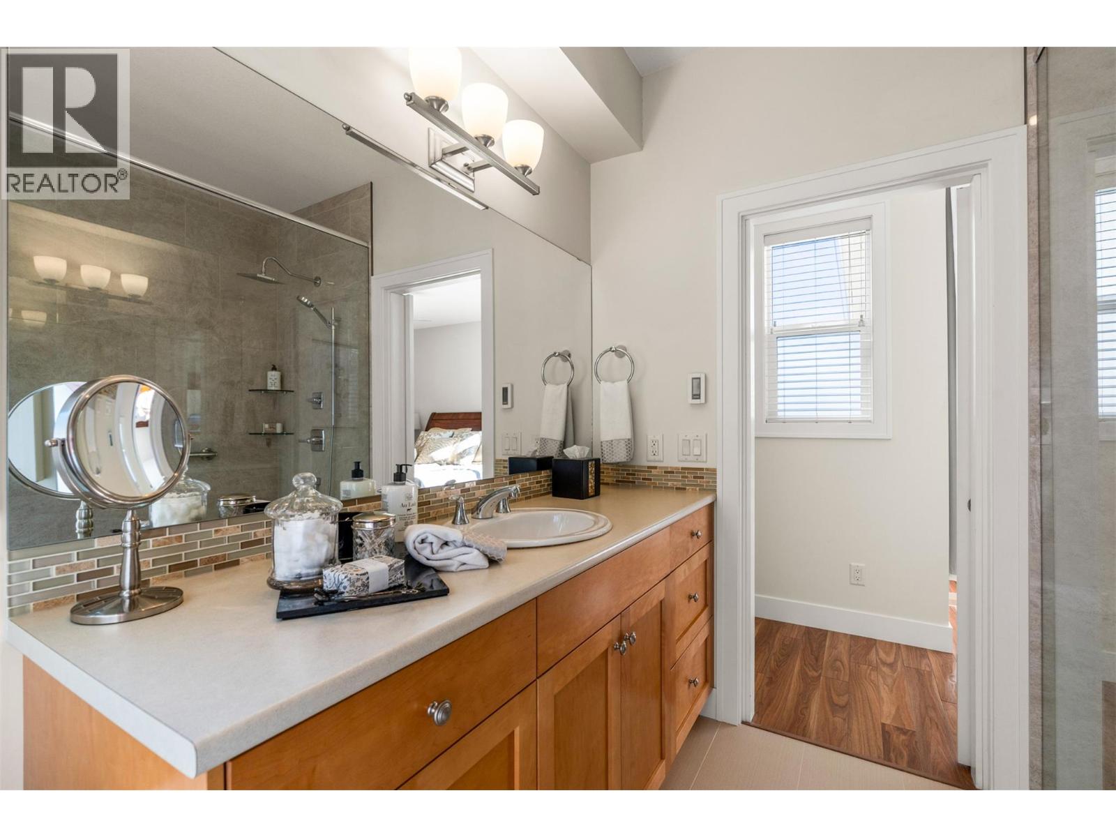  12983 Porter Drive, Lake Country