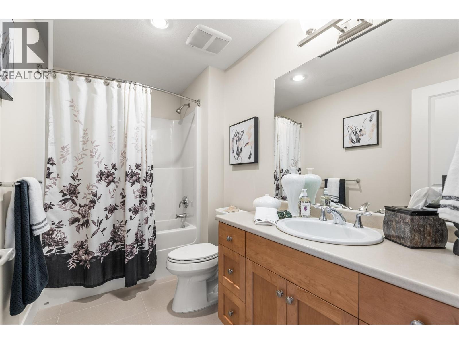  12983 Porter Drive, Lake Country