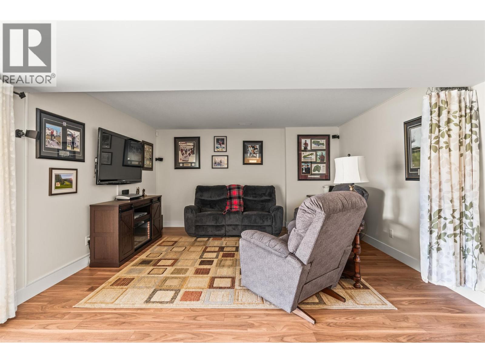  12983 Porter Drive, Lake Country