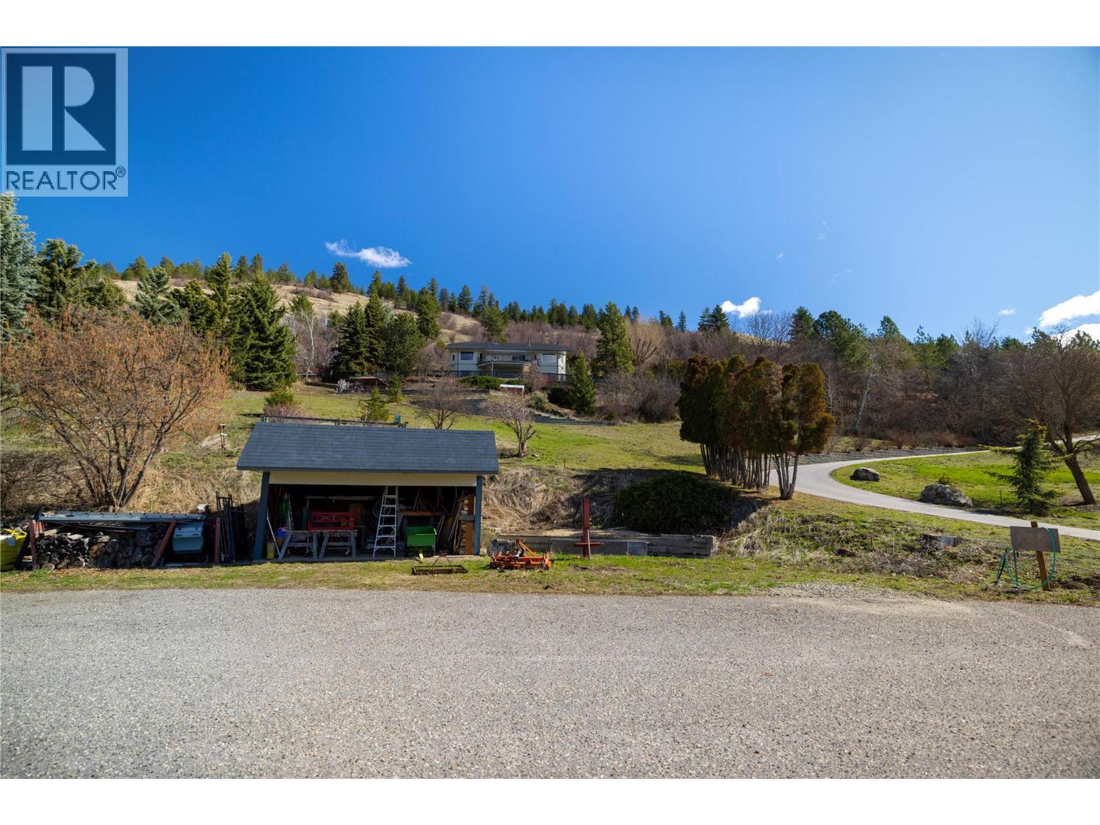  815 GALIANO Road, Vernon