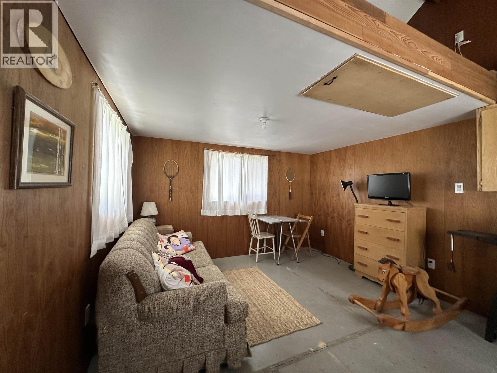 874 S GREEN LAKE ROAD - 15