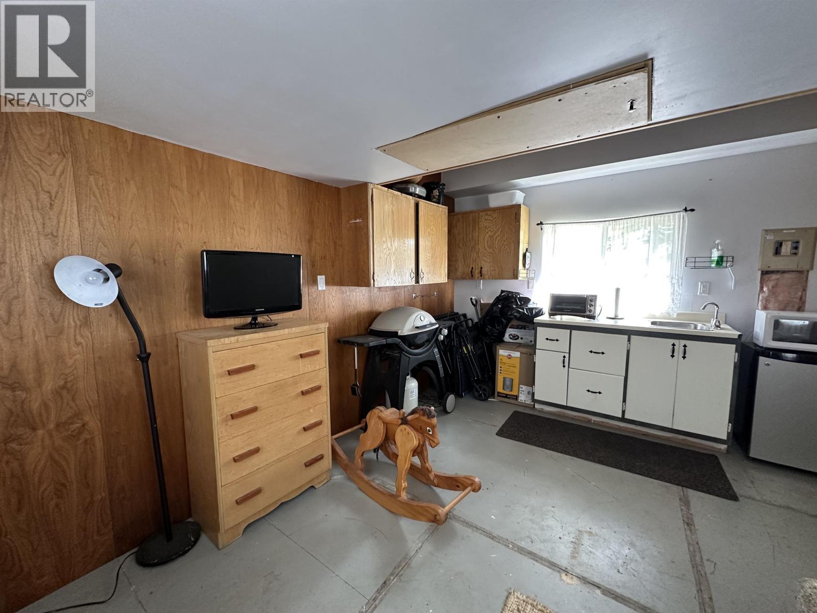 874 S GREEN LAKE ROAD - 16