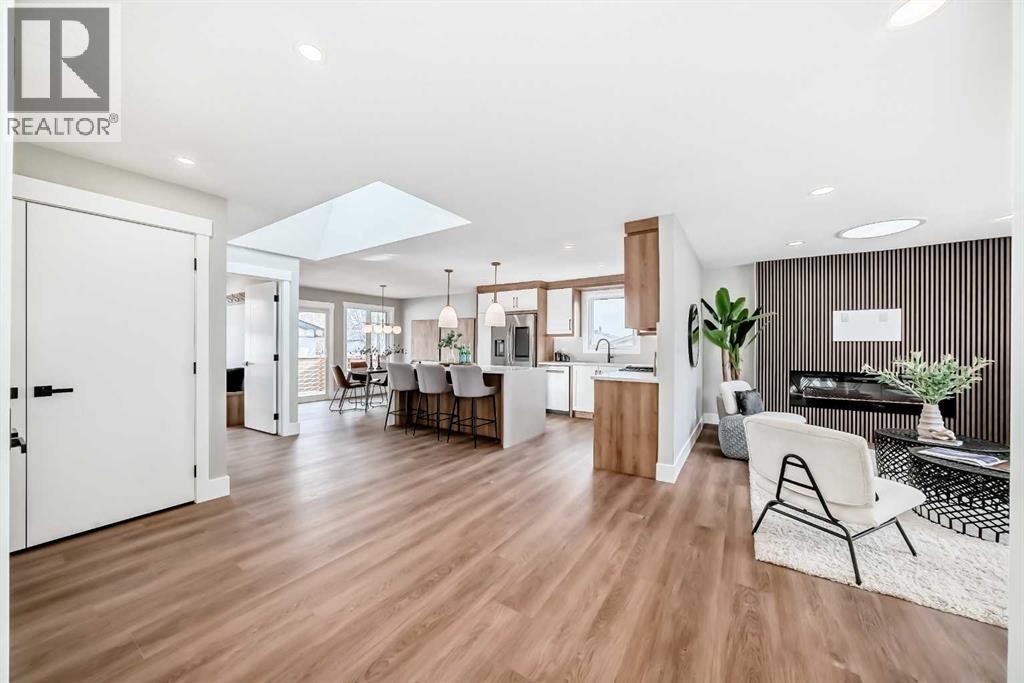 Single Family House Bungalow for Sale in  Lake Twintree Drive SE Lake Bonavista Calgary 