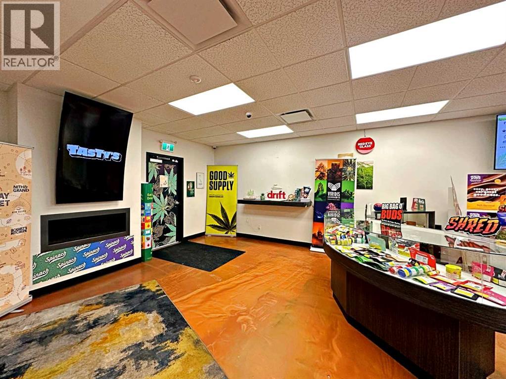 9904 Franklin Avenue, Fort McMurray