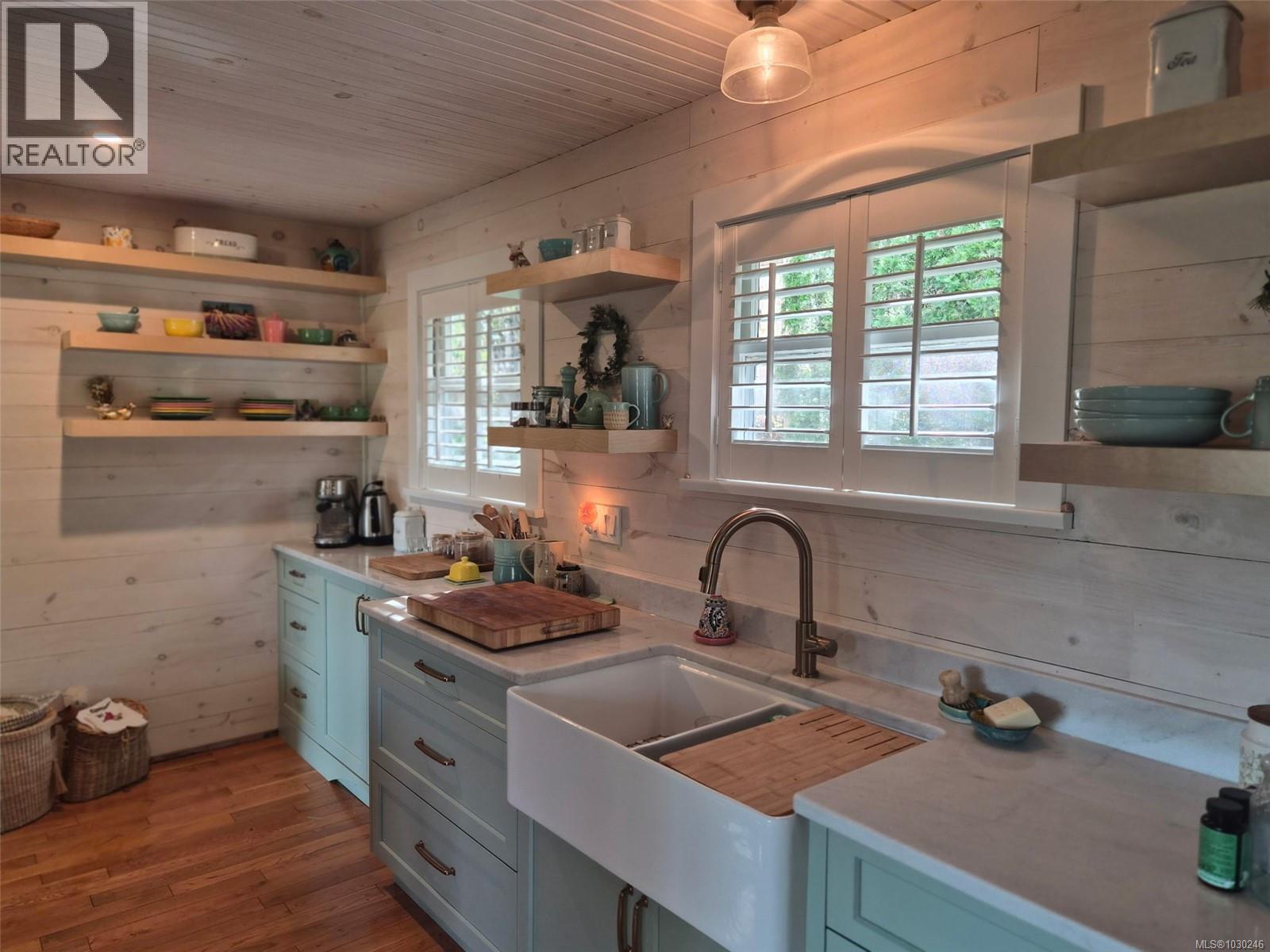 2942 SHERMAN RD - 28