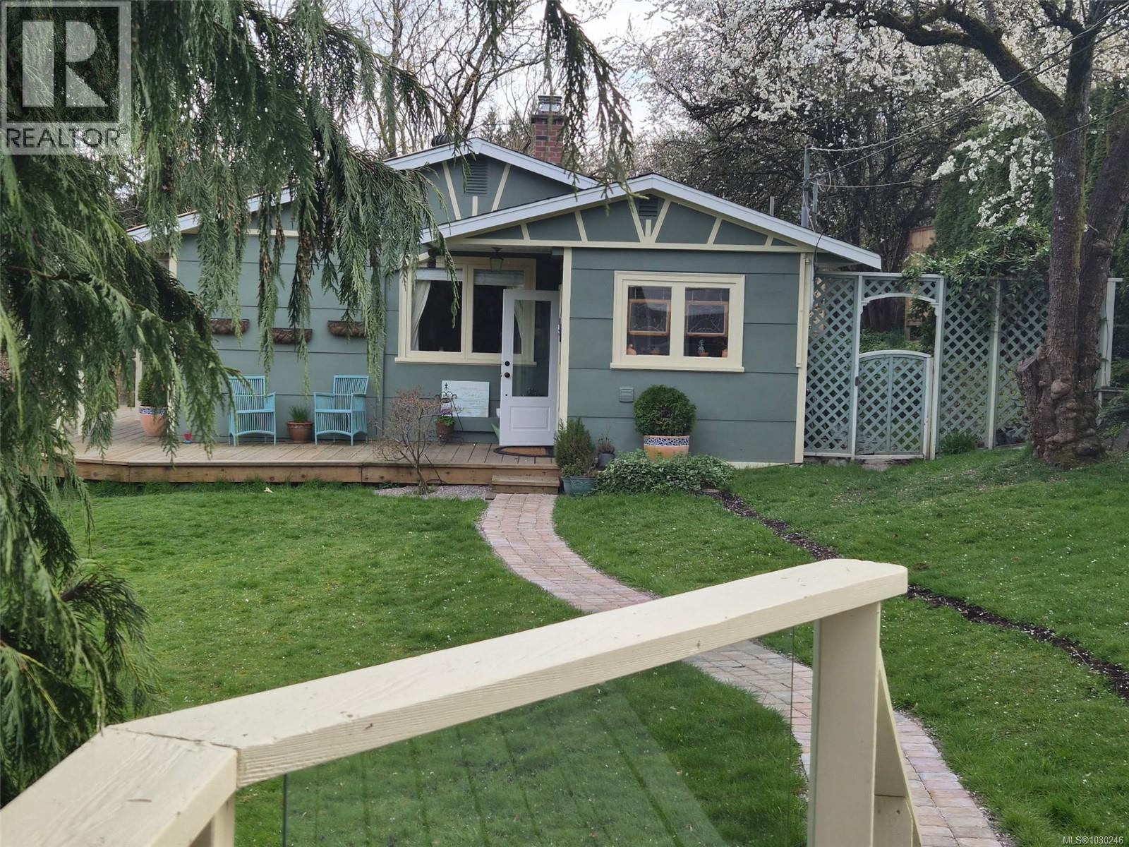 2942 SHERMAN RD - 64