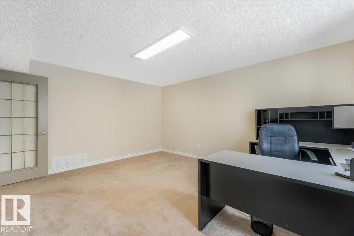 5807 185 ST NW, Edmonton