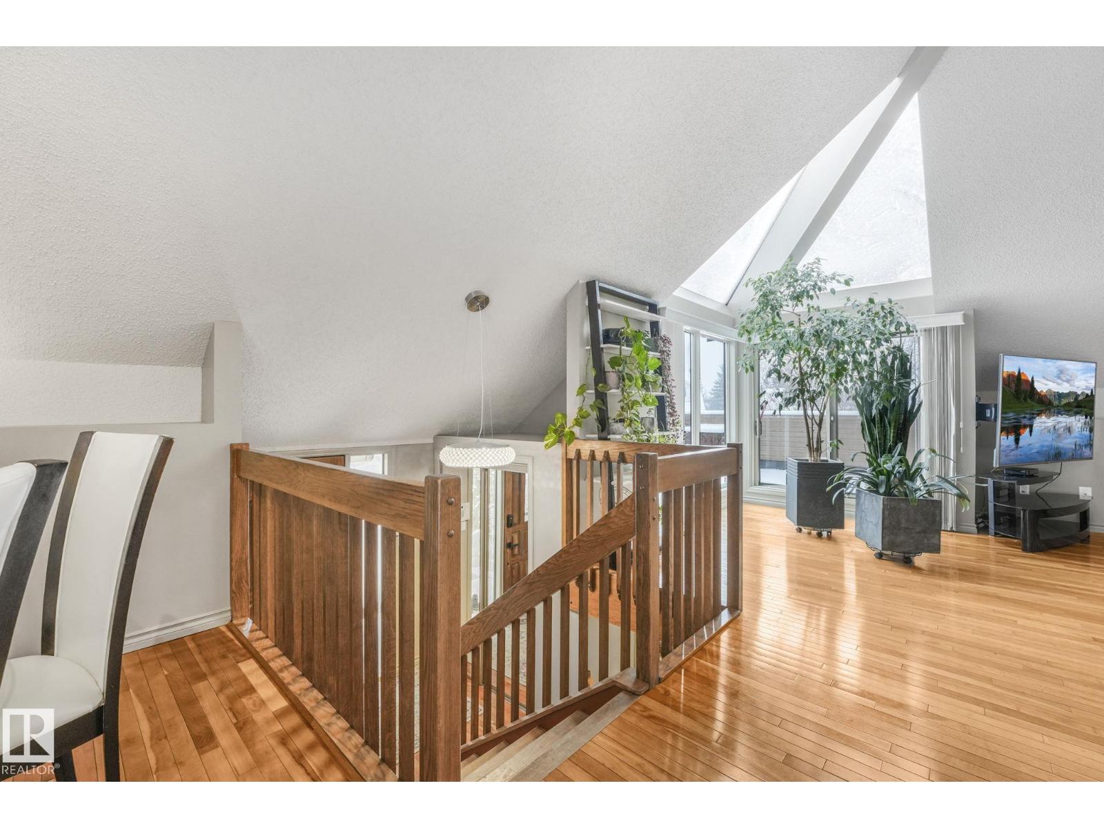 5807 185 ST NW, Edmonton