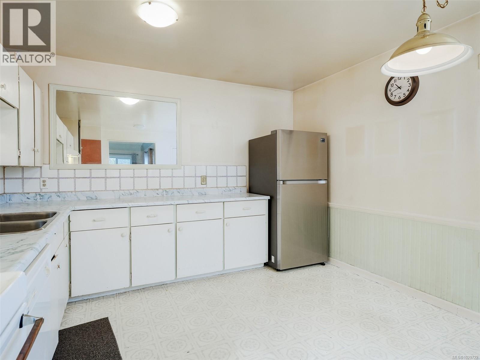  1011 Russell Street, Victoria