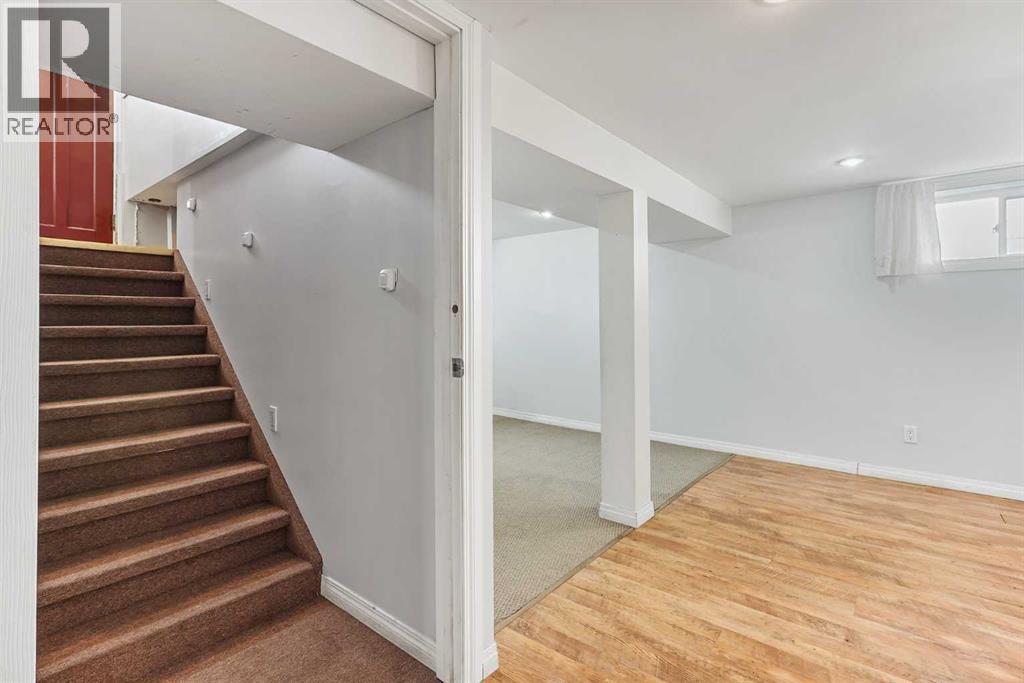 Single Family House Bungalow for Sale in   Street S Glendale Lethbridge 