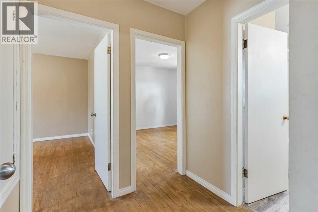 Single Family House Bungalow for Sale in   Street S Glendale Lethbridge 