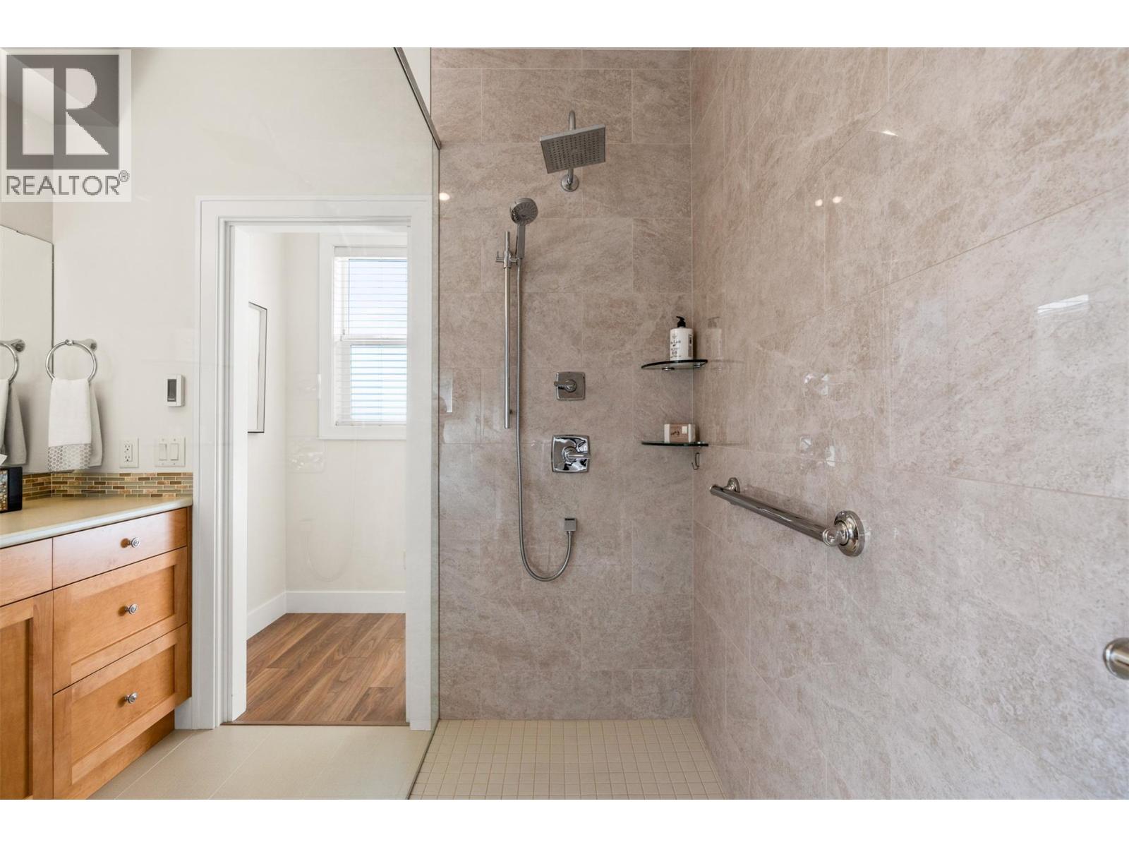  12983 Porter Drive, Lake Country