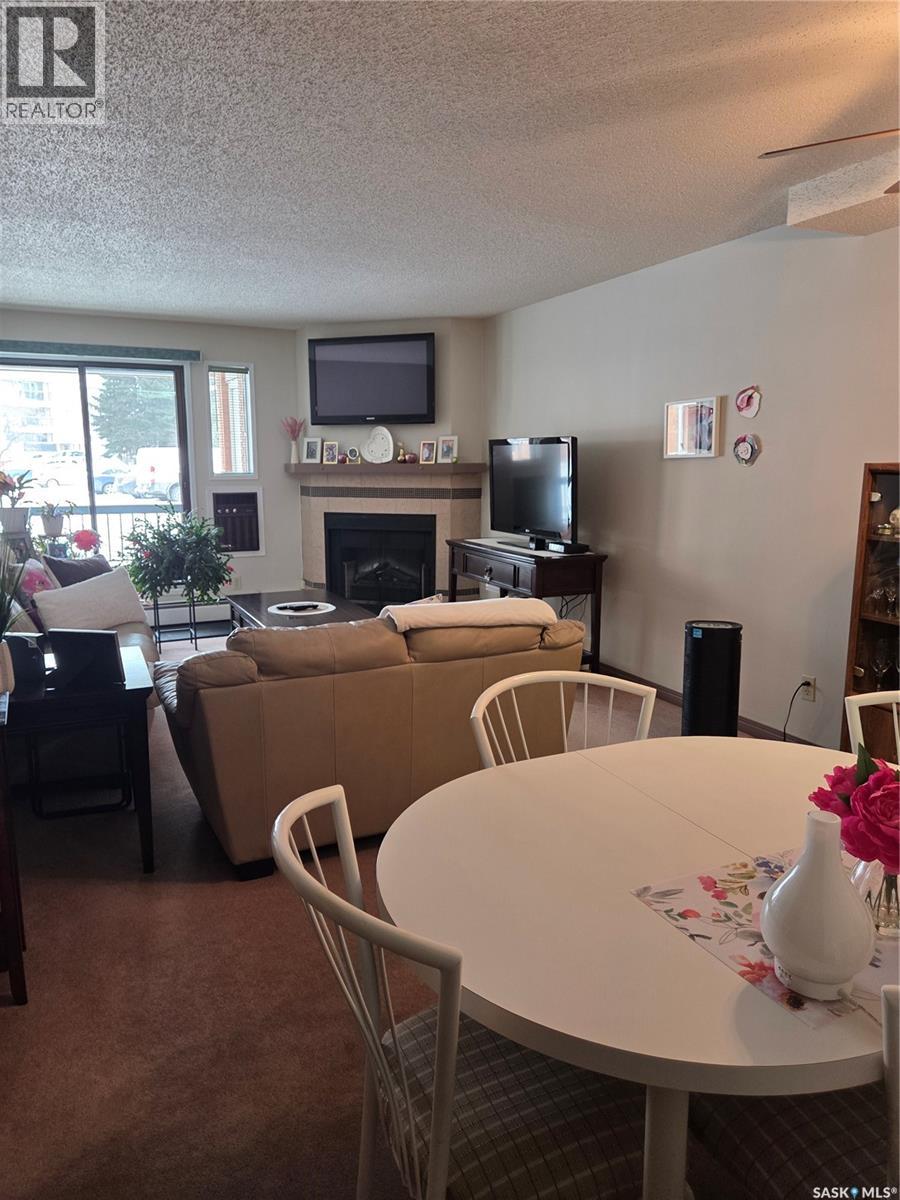 #102 209A CREE PLACE - 4