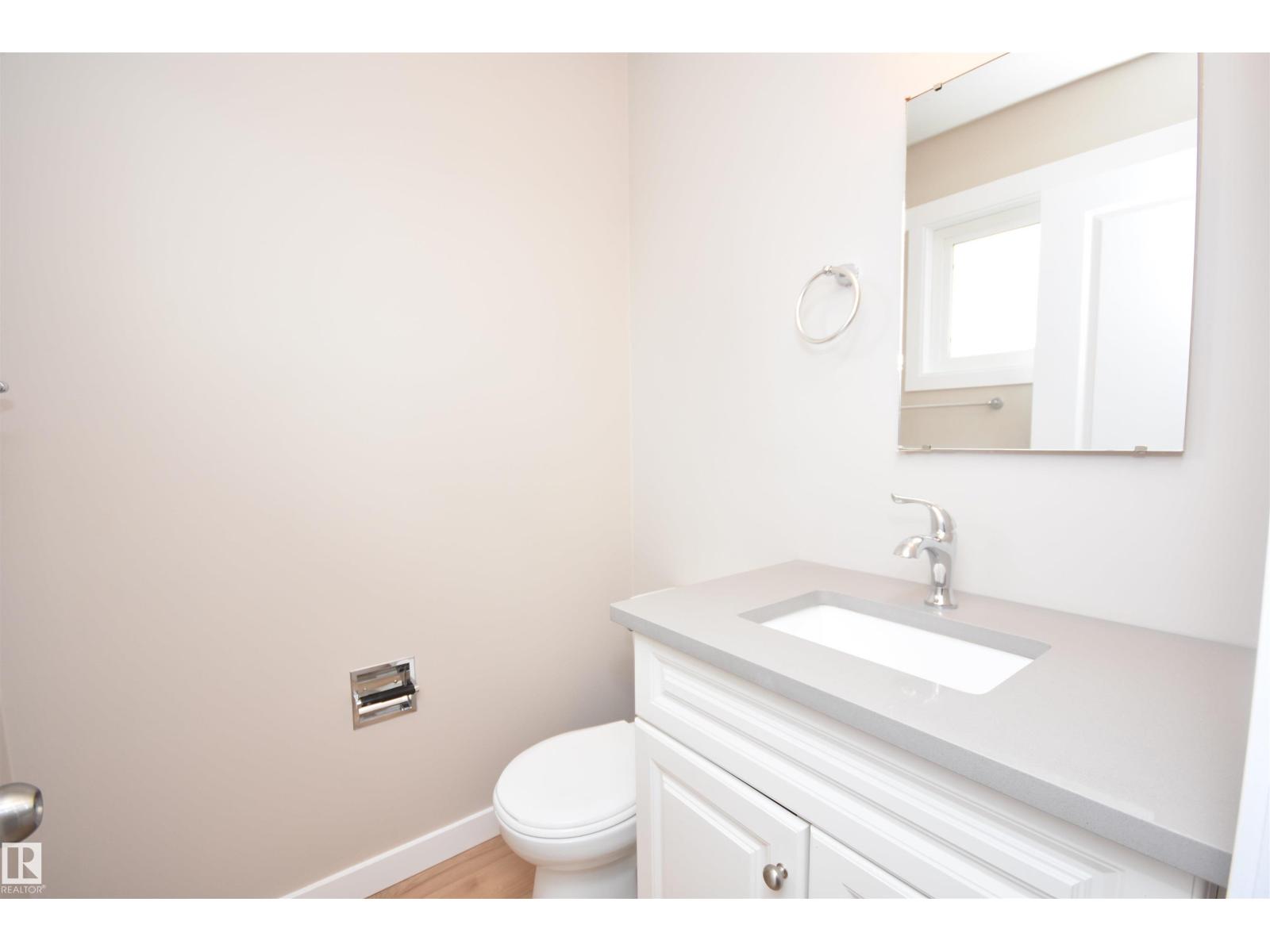 13527 70 ST NW - 5