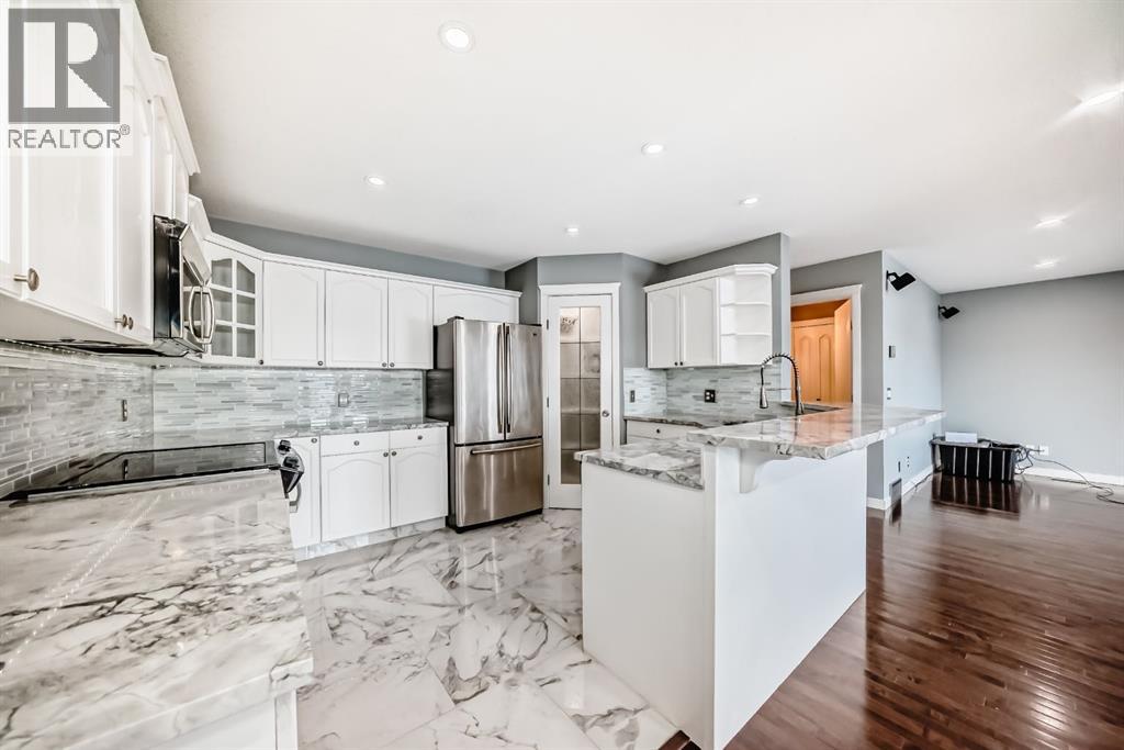 40 Cimarron Crescent photo 4