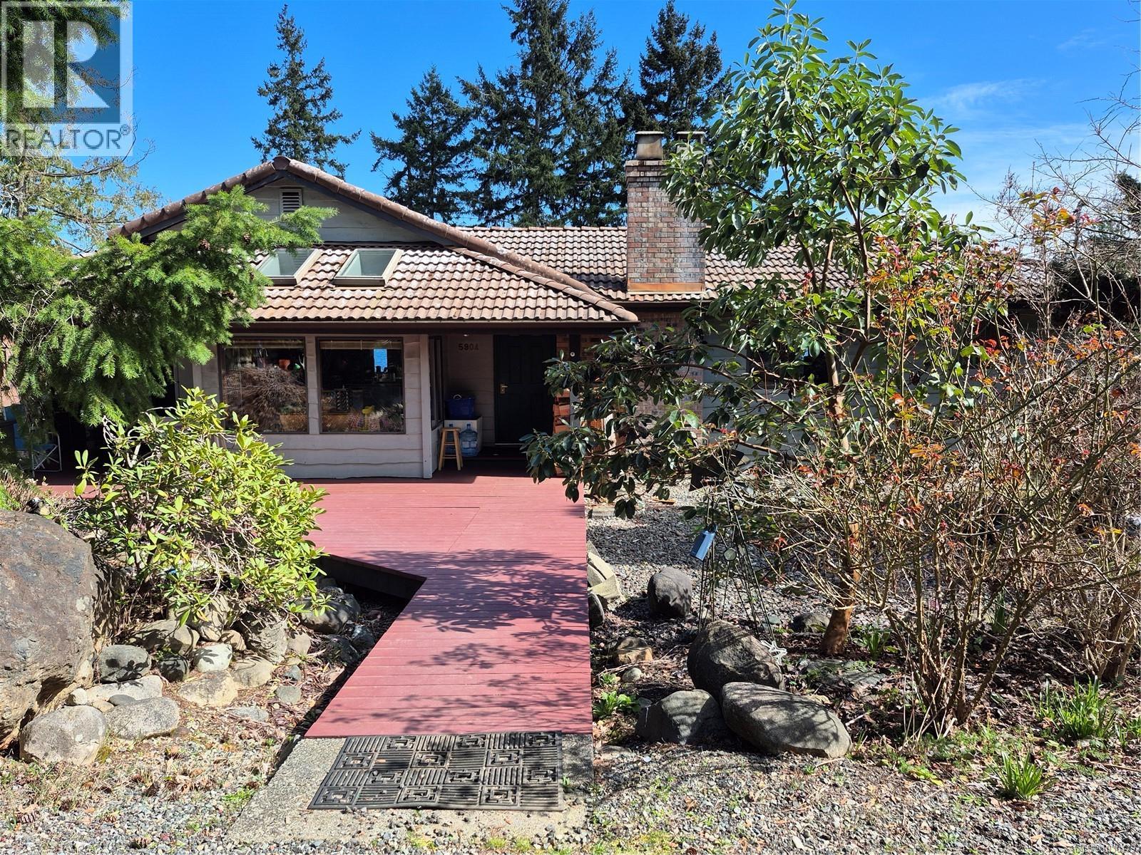 5904 Garvin Rd - 2