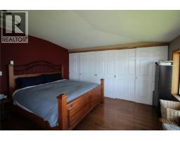 5904 Garvin Rd, Union Bay, BC V0R3B0 Photo 19