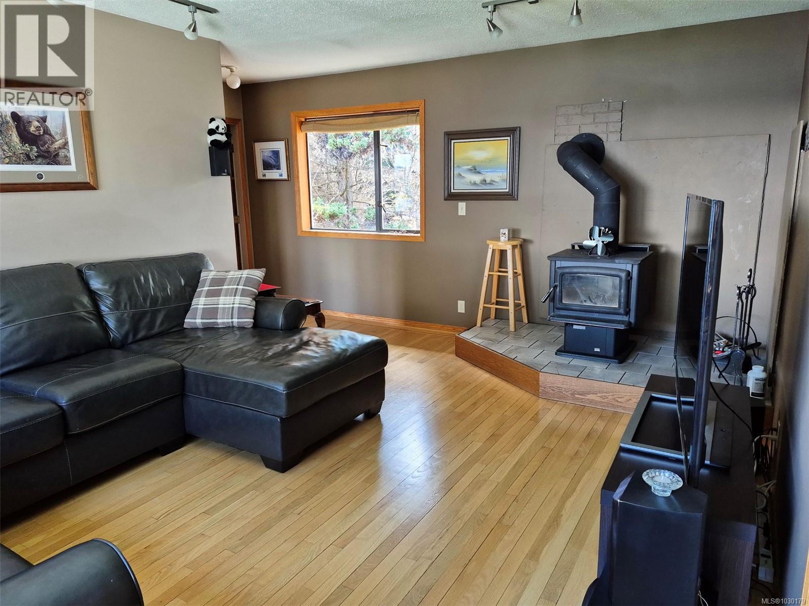5904 Garvin Rd - 17