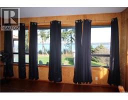5904 Garvin Rd, Union Bay, BC V0R3B0 Photo 26