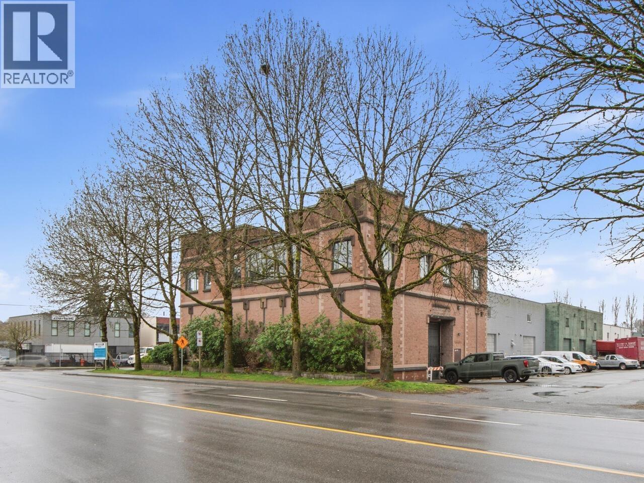 1496 RUPERT STREET