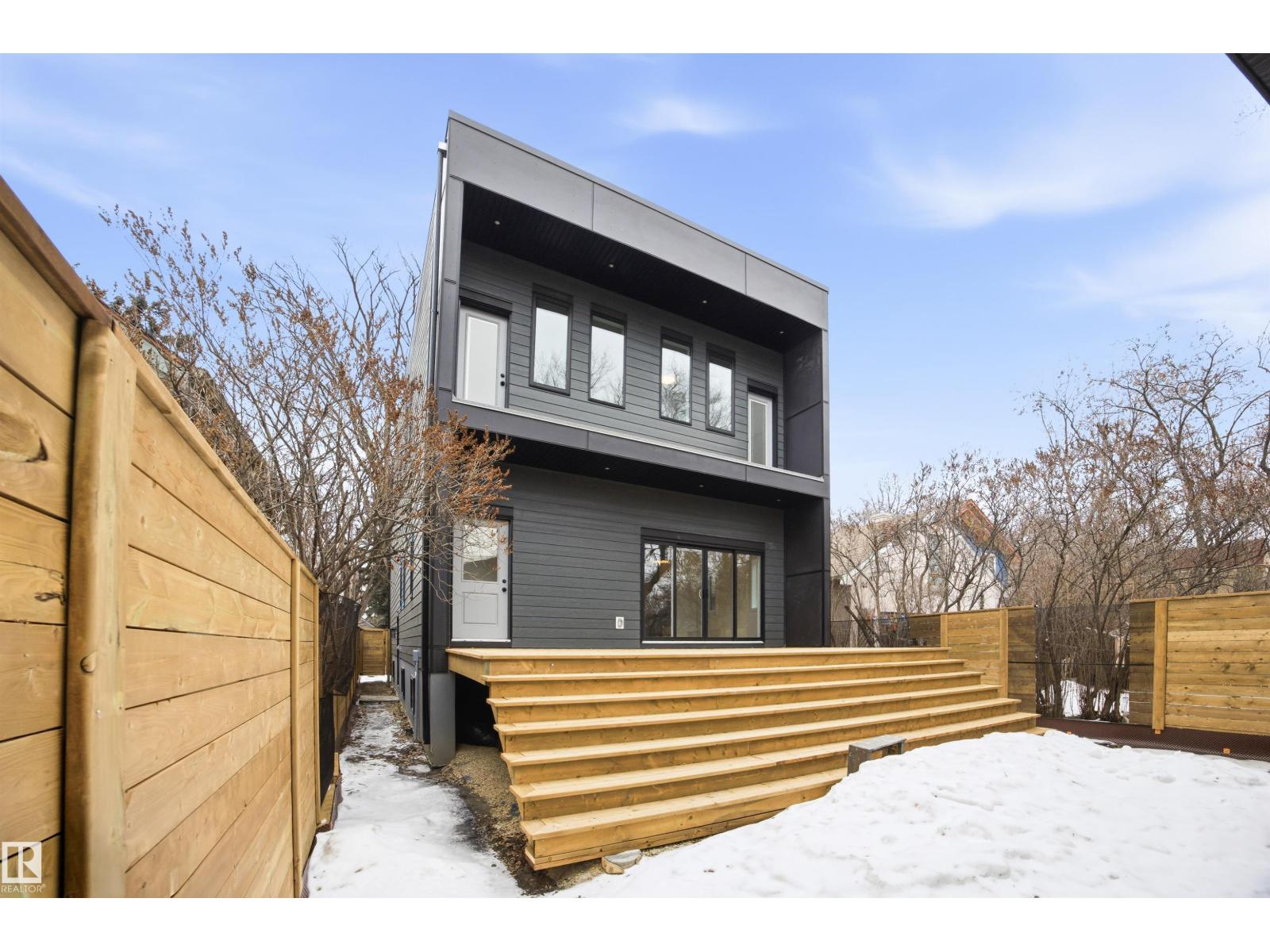 9807 90 AV NW, Edmonton