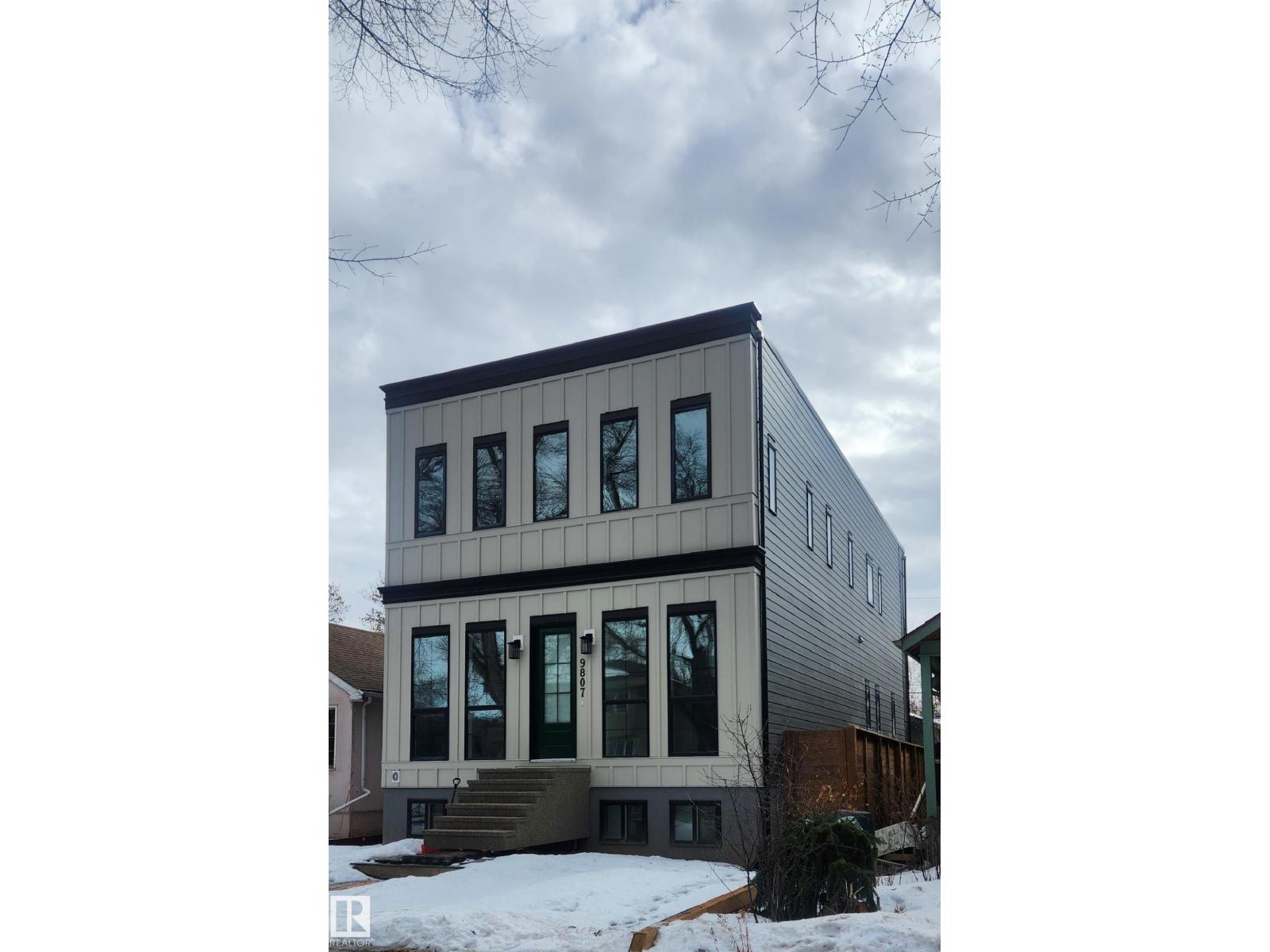 9807 90 AV NW, Edmonton
