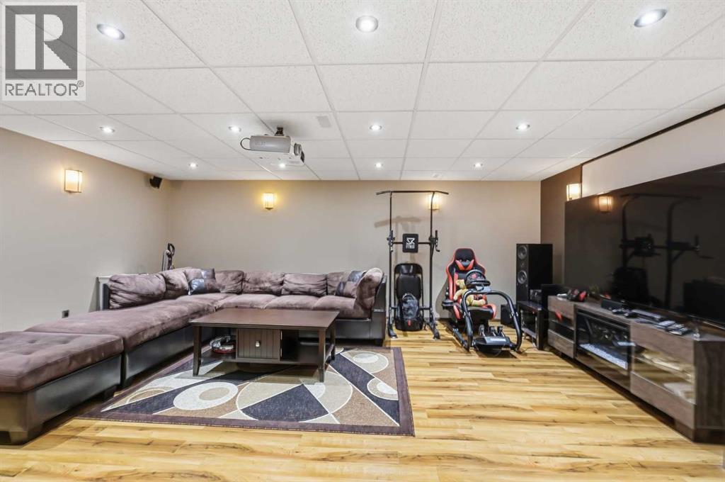 Single Family House Bungalow for Sale in  Huntstrom Road NE Huntington Hills Calgary 