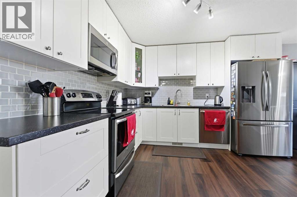 Single Family House Bungalow for Sale in  Huntstrom Road NE Huntington Hills Calgary 