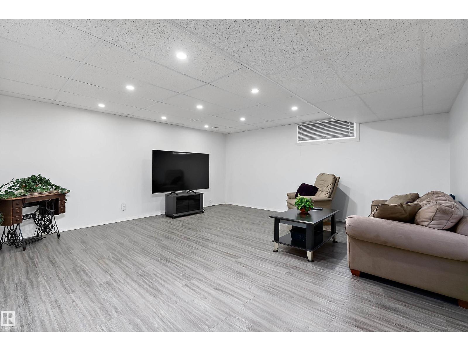 Single Family House Bungalow for Sale in  A AV NW Edmonton 