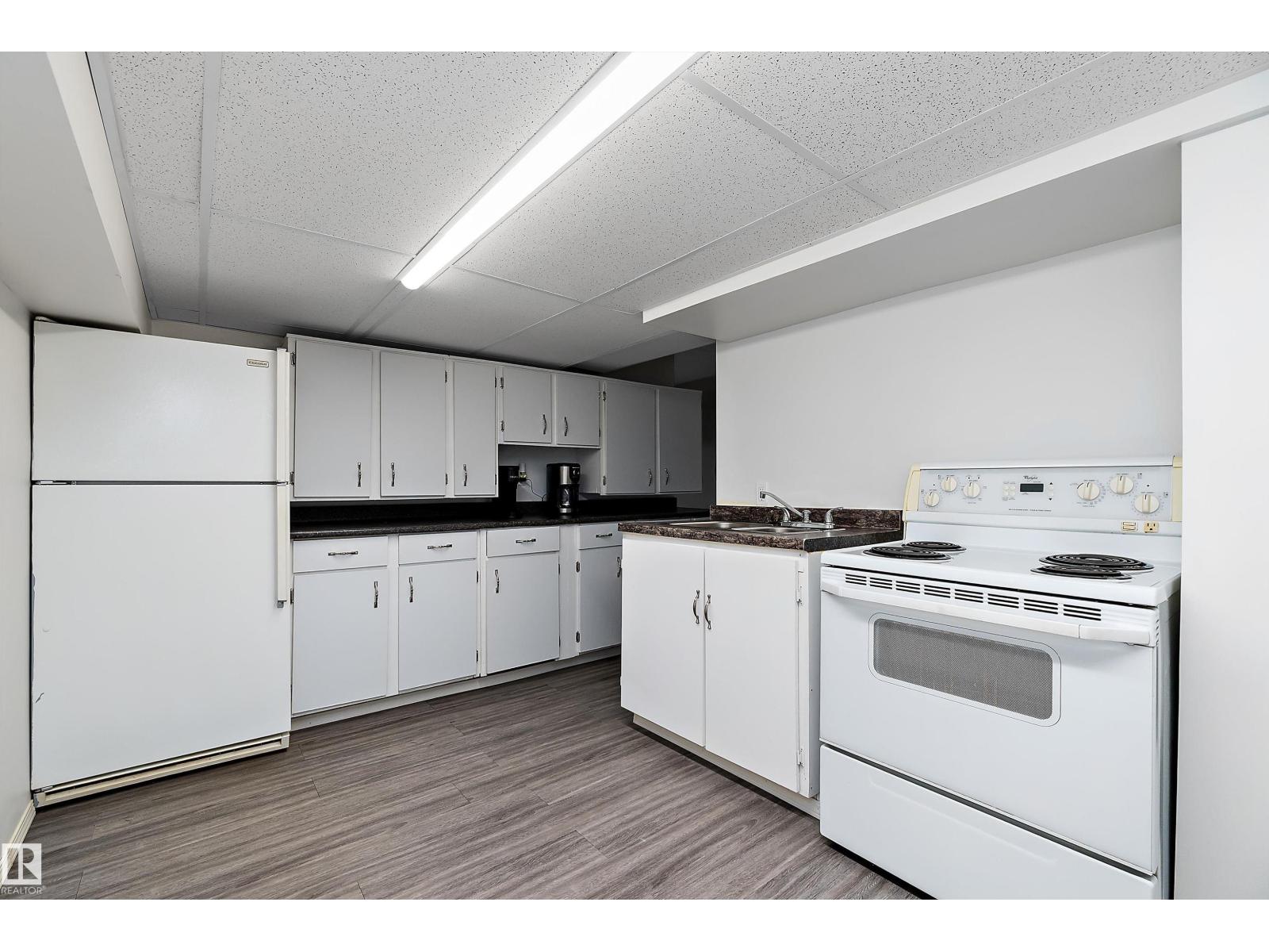 Single Family House Bungalow for Sale in  A AV NW Edmonton 