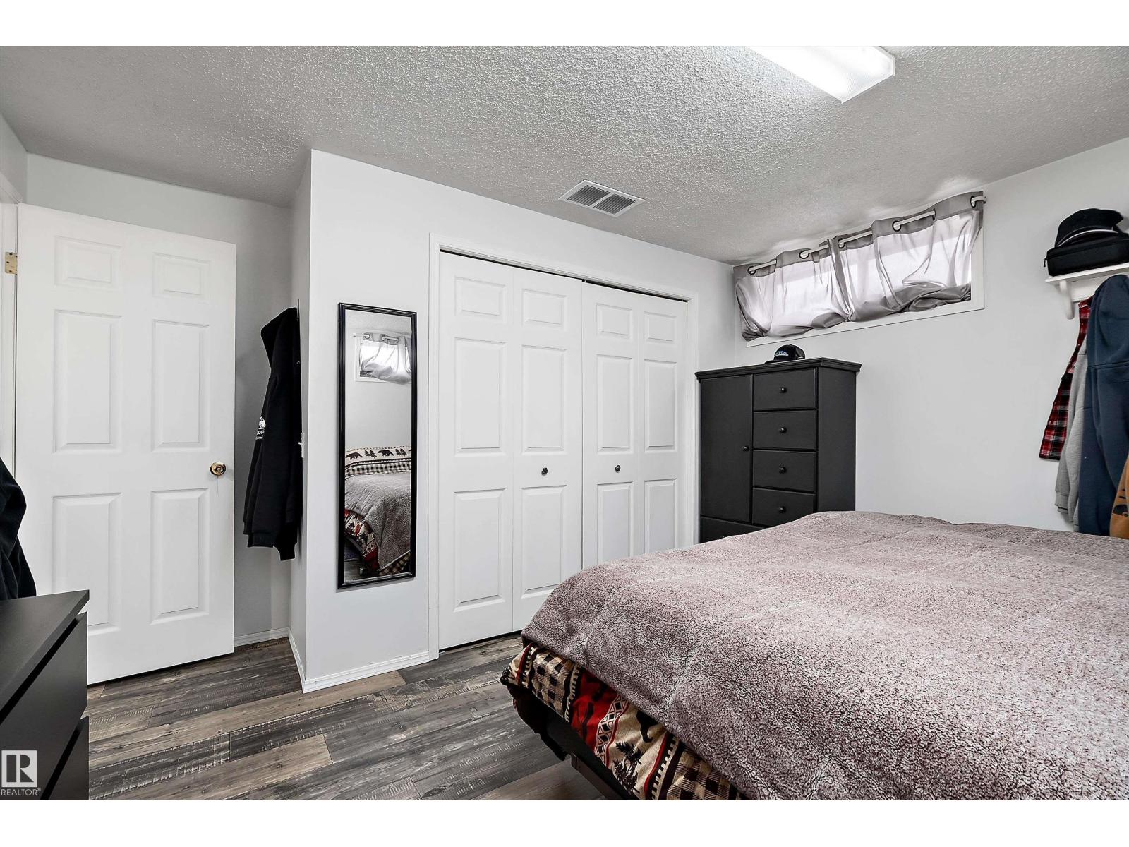 Single Family House Bungalow for Sale in  A AV NW Edmonton 